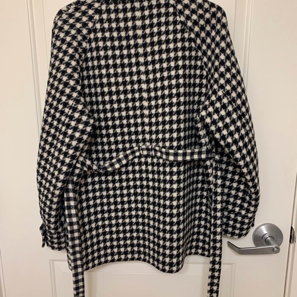 Wool coat - Picture 3 of 4
